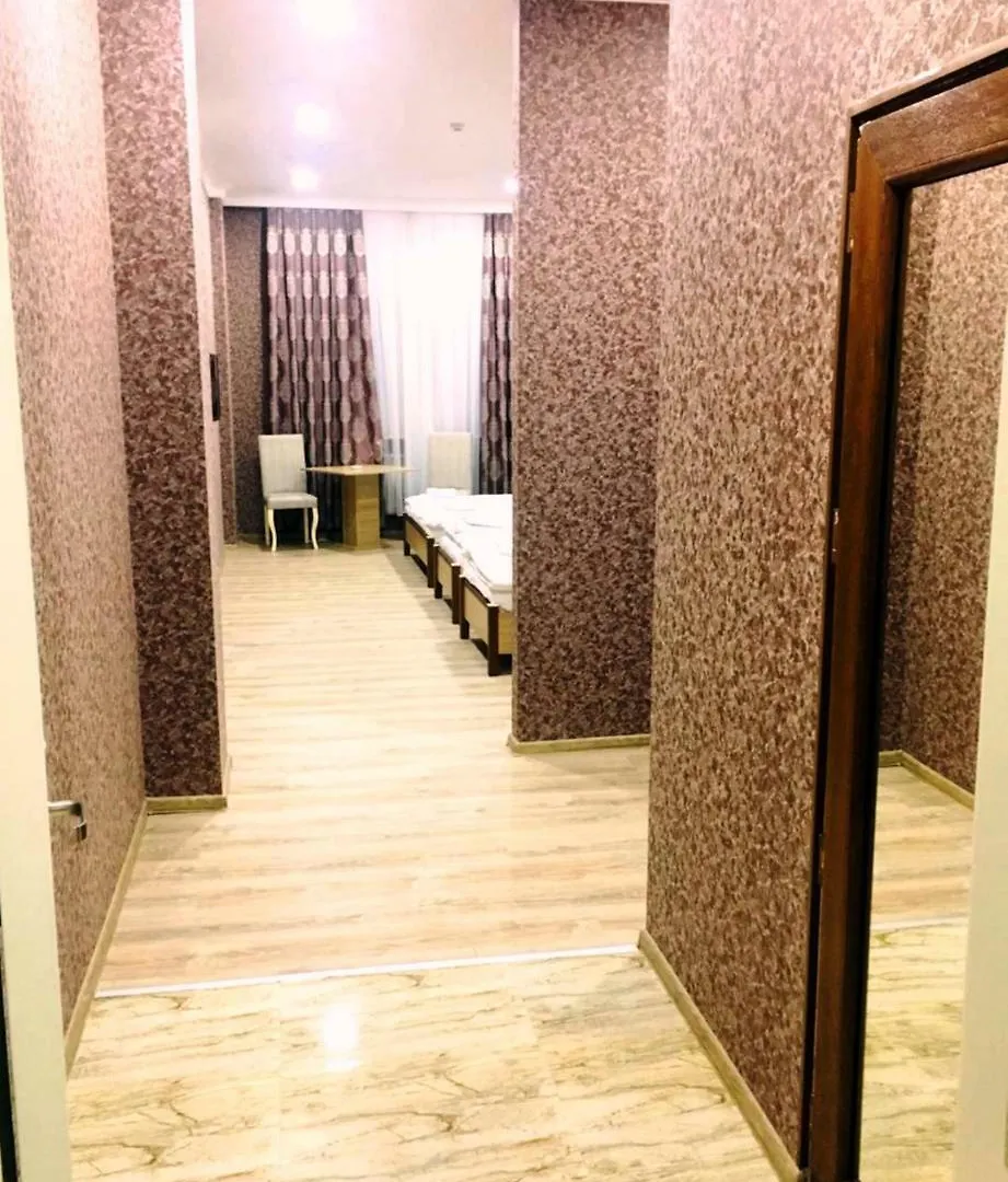 Golden Falcon Hotel Baku 3*,